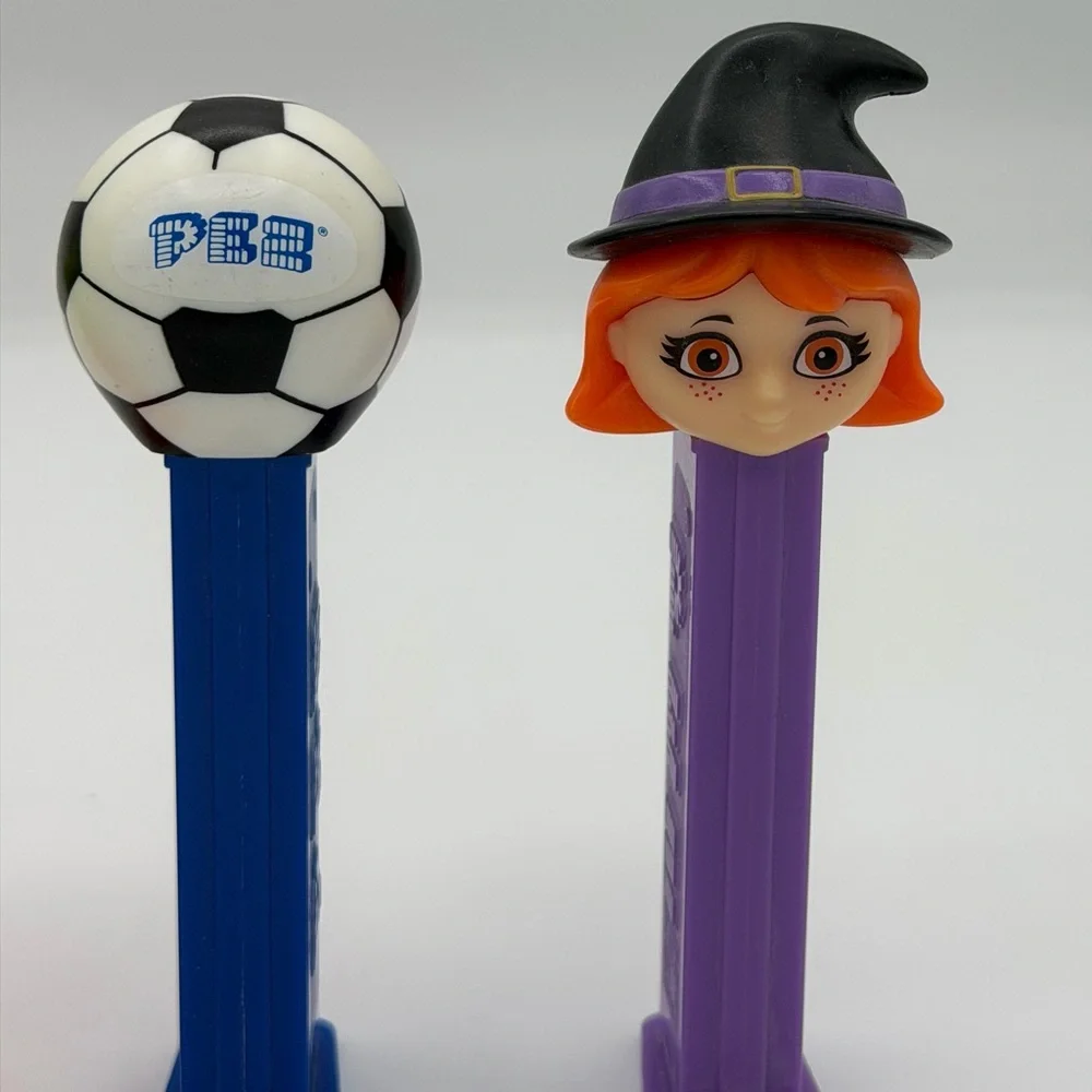 Vintage Mix of PEZ Dispensers Elsa Simba Thor Mike Soccer Witch Collectible - Picture 2 of 4